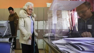 Χωρίς ξεκάθαρο νικητή οι εκλογές στη Βουλγαρία - Πώς θα σχηματιστεί νέα κυβέρνηση