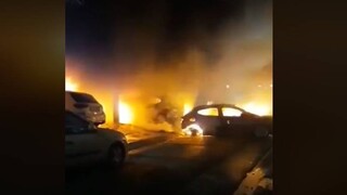 Σεπόλια: Βίντεο από τη στιγμή που οχήματα τυλίγονται στις φλόγες - Τέσσερις ελαφρά τραυματίες
