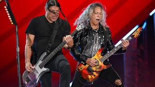 Metallica: Δωρίζουν 150.00 δολάρια στους πληγέντες των ανεμοστρόβιλων στις ΗΠΑ
