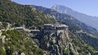 Αγνοείται μοναχός από το Άγιο Όρος: Με drone οι έρευνες για τον εντοπισμό του