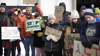Ελβετία: Ακτιβιστές έκλεισαν την είσοδο σήραγγας των Άλπεων