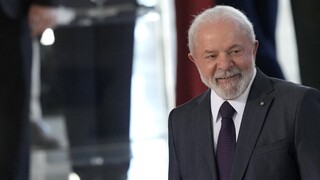 Απορρίπτει το Κίεβο την «πρόταση» Λούλα να απαρνηθεί την Κριμαία