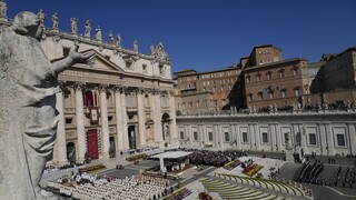 Πάσχα των Καθολικών: Κλίμα κατάνυξης στο Βατικανό