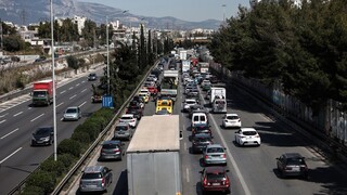 Κίνηση: Προβλήματα στην Αθηνών - Κορίνθου στο ύψος των Μεγάρων