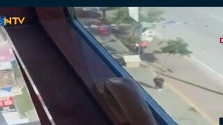 Βίντεο από την ένοπλη επίθεση στα γραφεία του κόμματος Ερντογάν στα Άδανα