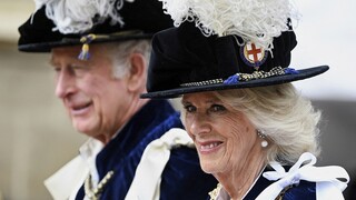 Υπέρ της μοναρχίας οι Βρετανοί - Τι δείχνει δημοσκόπηση