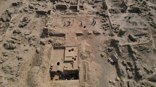 Σημαντική αρχαιολογική ανακάλυψη: Εντοπίστηκε μούμια εφήβου που είχε θυσιαστεί πριν 1.000 χρόνια
