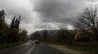 Μαρουσάκης: Συννεφιασμένος ο καιρός την Πρωτομαγιά - Πού αναμένονται βροχές και καταιγίδες