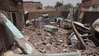 Το Σουδάν κοντά στην κατάρρευση: Παραβιάστηκε και νέα εκεχειρία