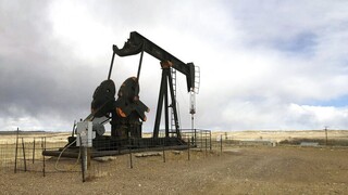 Συνεχίζεται η πτώση στο πετρέλαιο - Κοντά στα 78 δολάρια το βαρέλι