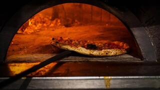 Οι Ιταλοί αποφάνθηκαν: Η καλύτερη πίτσα στον κόσμο είναι στην... Ισπανία