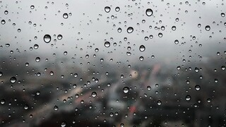 Καιρός σήμερα: Βροχές, καταιγίδες και πτώση του υδραργύρου
