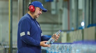 Coca-Cola Τρία Έψιλον: Επενδύσεις 17 εκατ. στο εργοστάσιο του νερού ΑΥΡΑ