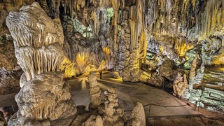 Το μέρος που επισκέπτονται τουρίστες εδώ και… 41.000 χρόνια