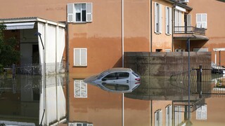 Πλημμύρες στην Ιταλία: Στους 14 οι νεκροί - Βίντεο από δραματική διάσωση εγκύου