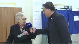 Ελπίζω να είναι η τελευταία φορά που ψηφίζω»: Η… επική απάντηση ηλικιωμένης από τις Σέρρες