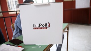 Δημοσκόποι για exit poll: Oι αποκλίσεις και η εξήγηση για το ποσοστό του ΣΥΡΙΖΑ