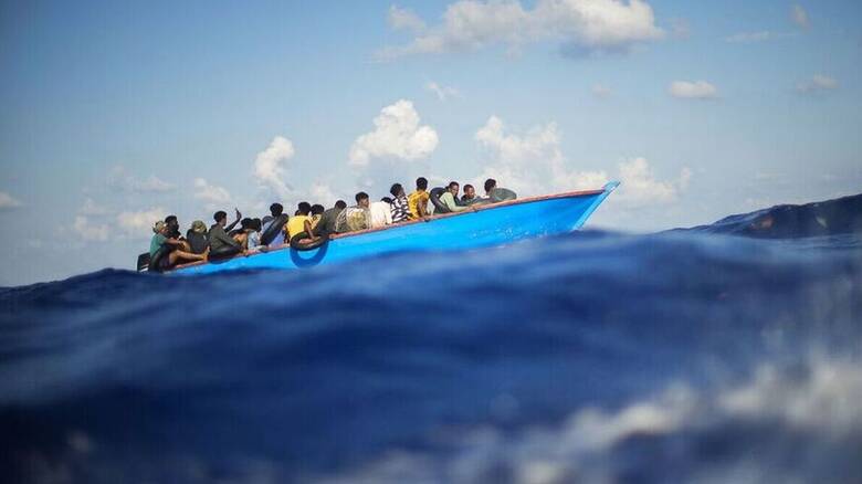 Αγνοείται στη Μεσόγειο πλοίο που μετέφερε 500 μετανάστες