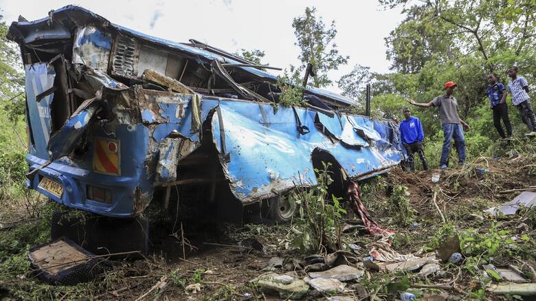 Καμερούν: Μετωπική σύγκρουση λεωφορείου με φορτηγό - 16 νεκροί