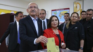 Τουρκικές εκλογές: Ψήφισε στην Άγκυρα ο Κιλιτσντάρογλου