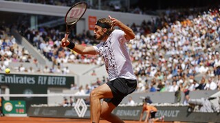 Roland Garros: Τσιτσιπάς... από ατσάλι νίκησε τον Βέσελι και προκρίθηκε