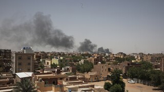 Τέλος στις διαπραγματεύσεις βάζει ο σουδανικός στρατός - Βομβαρισμοί με βαρύ πυροβολικό