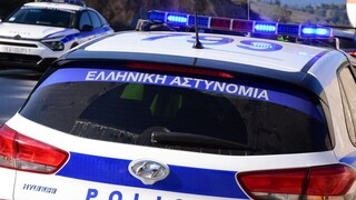 Ελληνικό: Μαχαίρωσαν 17χρονο στην κοιλιά για να του αρπάξουν κινητό και πορτοφόλι