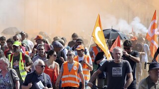 Γαλλία: Ολοκληρώθηκε ο 14ος κύκλος των απεργιακών κινητοποιήσεων