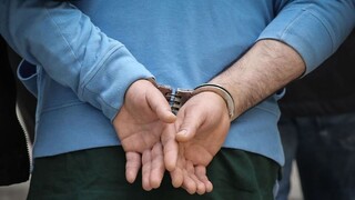 Συνελήφθησαν τέσσερα άτομα στον Πειραιά για επίθεση σε βάρος ανηλίκων στη Φρεαττύδα