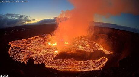 Εντυπωσιακές εικόνες: Η στιγμή της έκρηξης του ηφαιστείου Κιλαουέα