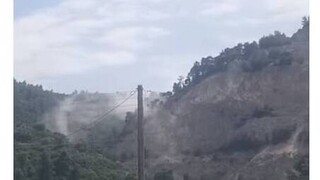 Σεισμός στην Αταλάντη: Κατολίσθηση στην Τραγάνα - Έπεσαν βράχοι από βουνό