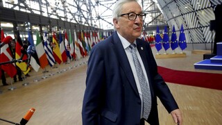 Ο πρώην πρόεδρος της ΕΚΤ κρούει τον κώδωνα για τη δημοσιονομική κατάσταση της Γαλλίας