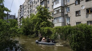 ΝΑΤΟ: Καλεί τις χώρες μέλη να βοηθήσουν τα θύματα της πλημμύρας στην Ουκρανία