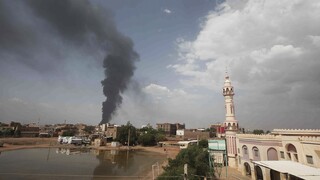 Σουδάν: Ξεκίνησαν πάλι οι συγκρούσεις μετά τη λήξη της 24ωρης εκεχειρίας
