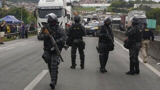 Νεκρός τουλάχιστον ένας μαθητής από πυροβολισμούς σε σχολείο στη Βραζιλία