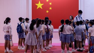 Κινεζικές εταιρείες πληρώνουν τους εργαζόμενους για να κάνουν παιδιά