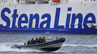 Θρίλερ στη Βαλτική: Ο θάνατος μητέρας και γιου στο πλοίο, ερευνάται ως πιθανή δολοφονία