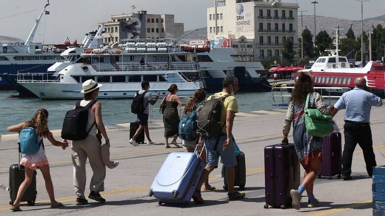 Καλοκαίρι 2023: Γέμισαν τα δρομολόγια πλοίων από Θεσσαλονίκη για Σποράδες