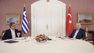 Σημείο καμπής για τις ελληνοτουρκικές σχέσεις η συνάντηση Μητσοτάκη - Ερντογάν