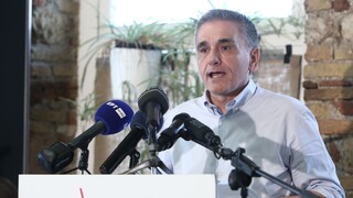 ΣΥΡΙΖΑ: «Πες και κάτι αριστερό» το στίγμα της υποψηφιότητας Τσακαλώτου