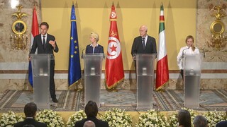 ΕΕ-Τυνησία: Στρατηγική συμφωνία και 100 εκατ. ευρώ για την αντιμετώπιση διακινητών μεταναστών