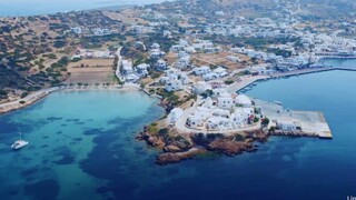 Ποιο ελληνικό νησί καλεί τους επισκέπτες του σε διακοπές χωρίς πισίνες
