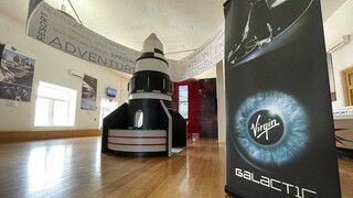 Virgin Galactic: Ποιοι θα είναι οι επιβάτες στην επόμενη πτήση της στο Διάστημα