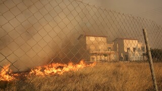 Φωτιές: Αποκαταστάθηκε η κυκλοφορία των οχημάτων σε Κερατέα, Καλύβια και Ανάβυσσο