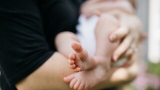 Μελέτη αποκαλύπτει: Το μητρικό γάλα περιέχει ένα μοναδικό σύνολο αντισωμάτων για το μωρό