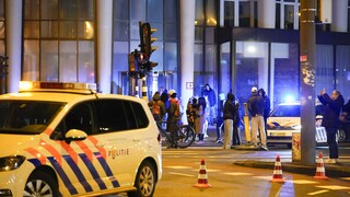 Ολλανδία: Τρεις τραυματίες από πυροβολισμούς σε καρναβαλικό φεστιβάλ στο Ρότερνταμ