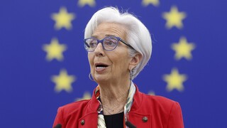 Πληθωρισμός: «Η ΕΚΤ πλησιάζει στο στόχο» εκτιμά η Λαγκάρντ