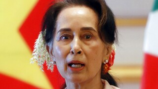 Μιανμάρ: Μερική χάρη δόθηκε στην Αούνγκ Σαν Σου Κιι