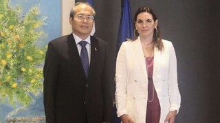 Συνάντηση Κεφαλογιάννη με τον πρέσβη της Κίνας για την ενίσχυση του τουρισμού