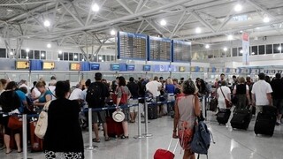 Ελ. Βενιζέλος: Άλμα στην επιβατική κίνηση τον Ιούλιο - Πάνω και από τα επίπεδα του 2019
